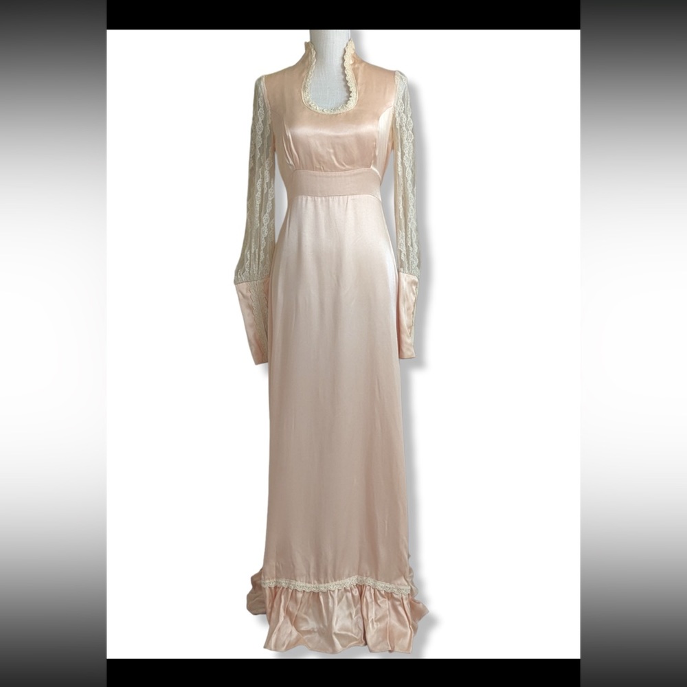 Vintage Pink Satin Princesscore Gunne Sax Dress